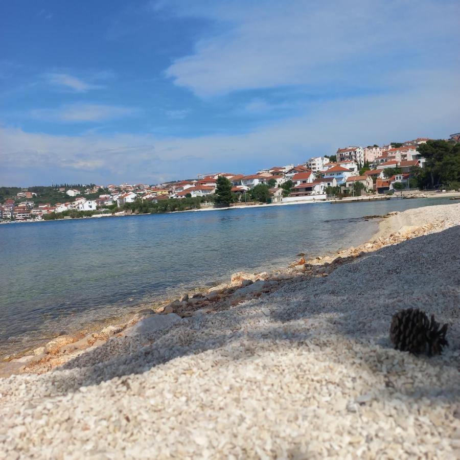 Apartman Pontis Okrug Gornji Τρογκίρ Εξωτερικό φωτογραφία