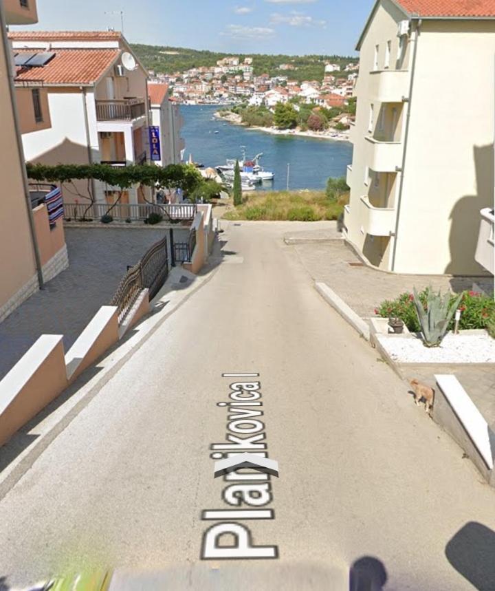 Apartman Pontis Okrug Gornji Τρογκίρ Εξωτερικό φωτογραφία