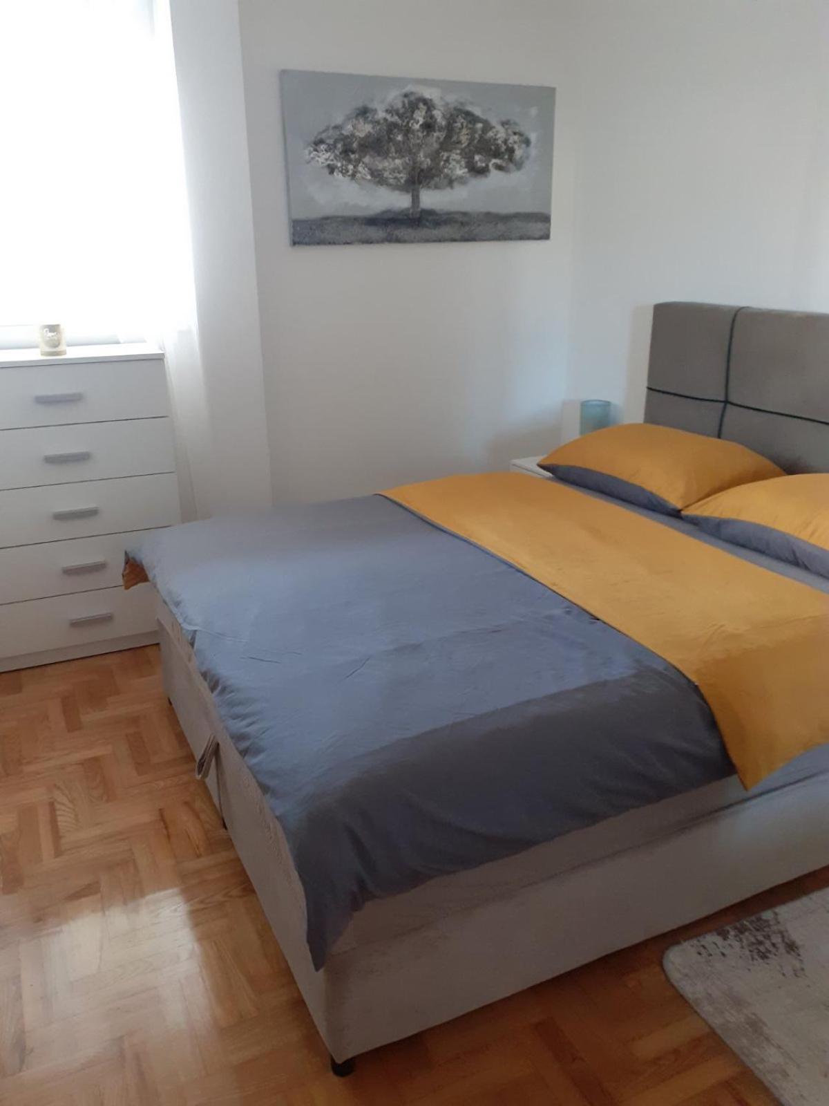 Apartman Pontis Okrug Gornji Τρογκίρ Εξωτερικό φωτογραφία